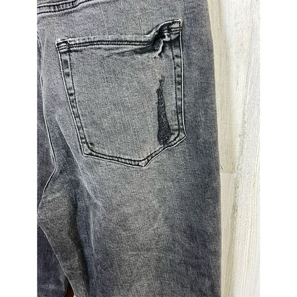 Good‎ American Size 8 Black Skinny Jeans Faded Slit bottom - Picture 9 of 10